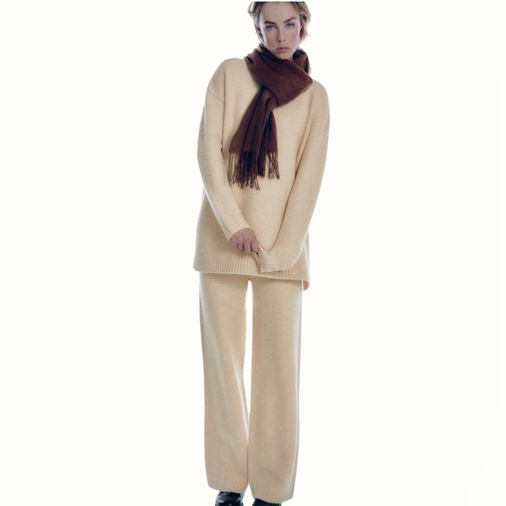 NWT Zara Wide Leg Knit Pants